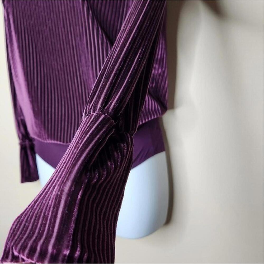 Intimissimi Open Back Ribbed Velvet wine Bodysuit Size S - Picture 4 of 9